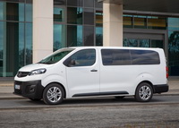 foto: Opel Vivaro Combi_05.jpg