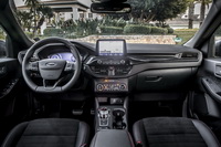 foto: Ford Kuga PHEV ST-LineX_01.jpg