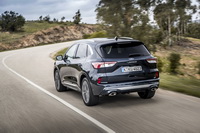 foto: Ford Kuga Vignale EcoBlue Hybrid_01.jpg