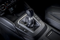 foto: Ford Kuga Vignale EcoBlue Hybrid_04.jpg