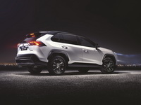 foto: toyota-rav4-hybrid-2019_08.jpg