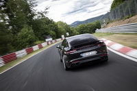 foto: Porsche Panamera Nurburgring_04.jpg