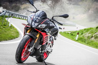 foto: Aprilia Tuono V4 1100 Factory_06.jpg