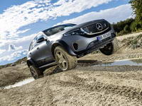 foto: Mercedes EQC 4x4_02.jpg