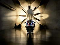 foto: BMW M 1000 RR_11.jpg