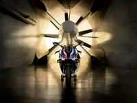 foto: BMW M 1000 RR_12.jpg