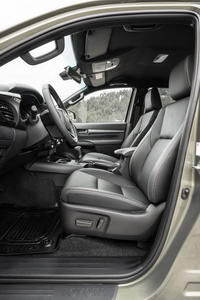 foto: Toyota Hilux 2021_16.jpg