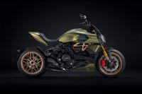 foto: Ducati Diavel 1260 Lamborghini_02.jpg