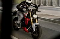 foto: BMW F 900 R_08.jpg