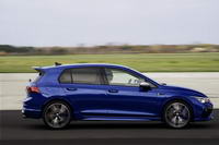 foto: VW Golf 8 R 2021_16.jpg