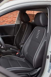 foto: Kia Rio 2021 Restyling_20.jpg