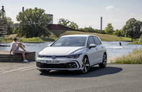 foto: Volkswagen Golf GTE 2021_04.jpg