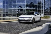 foto: Volkswagen Golf GTE 2021_09.jpg