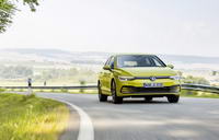 foto: Volkswagen Golf eHybrid 2021_08.jpg