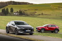 foto: Mazda3 y CX-30 e-Skyactiv X_01.jpg