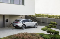 foto: Mercedes-Benz EQC_13.jpg