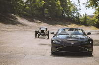 foto: Aston Martin Vantage Roadster by Q centenario del A3_06.jpg