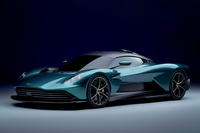 foto: Aston Martin Valhalla_01.jpg
