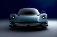 foto: Aston Martin Valhalla_03.jpg