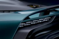 foto: Aston Martin Valhalla_15.jpg