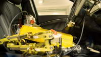 foto: Ford prueba sus coches con conductores robotizados_01.jpg