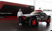 foto: Audi RS Q e-tron Carlos Sainz y Lucas Cruz_02.jpg