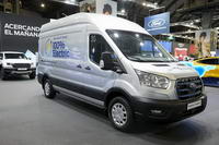 foto: Salon Automovil Barcelona 2021 Ford e-Transit.jpg