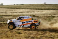 foto: Toyota e Isidre Esteve en el Dakar_05.jpg