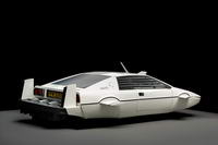 foto: 007 Lotus Esprit Submarine car, The Spy Who Loved Me_03.jpg