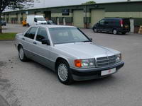 foto: Mercedes 190 E, No Time To Die.jpeg