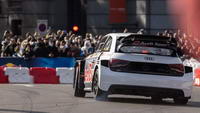 foto: Carlos Sainz exhibicion Audi RS Q e-tron Madrid Castellana_16.jpg