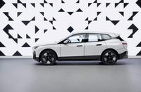 foto: BMW iX Flow E Ink pintura electronica_05.jpg