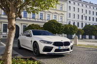 foto: BMW M8 Gram Coupe_03.jpg