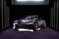 foto: Lexus LC Black Panther Wakanda Forever_01.jpg