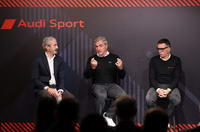 foto: Carlos Sainz y el Audi RS Q e-tron_04.jpg