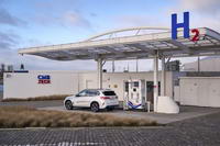 foto: BMW iX5 Hydrogen flota 2023_02.jpg