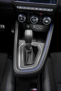 foto: Renault Clio 2023 restyling_15.jpg