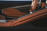 foto: Aston Martin DB12_32.jpg
