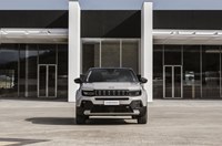 foto: Jeep Avenger 4xe_02.jpg