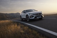 foto: Peugeot E-408 _05.jpg