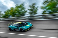 foto: Aston Martin Valhalla_10.jpg