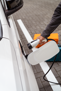 foto: Volkswagen Caddy PHEV_07.png