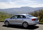 foto: vw-jetta-2014 trasera [1280x768].jpg