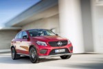 foto: Mercedes GLE Coupe 2015 delantera dinamica 4 [1280x768].jpg