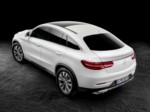 foto: Mercedes GLE Coupe 2015 estudio trasera aerea [1280x768].jpg