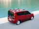 foto: Fiat-Doblo-Active-Family-Space-2015-exterior-dinamica-trasera-aerea.jpg