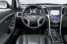 foto: Hyundai i30 5p 2015 int. salpicadero [1280x768].jpg