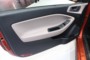 foto: Hyundai i20 Coupe 2015 interior puerta [1280x768].JPG
