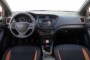 foto: Hyundai i20 Coupe 2015 interior salpicadero 1 [1280x768].jpg