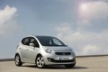 foto: Kia Venga 2010 delantera plata [1280x768].jpg